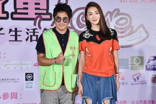 曹格和吴速玲怎么认识的,曹格和吴速玲身高对比 曹格和吴速玲怎么认识的,曹格和吴速玲身高对比