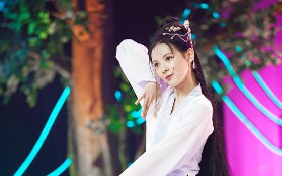 哈尼克孜和张予曦怎么那么像,哈尼克孜是不是张予曦