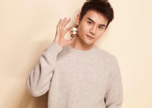 王凯的老婆是不是王鸥,王凯真实年龄及资料