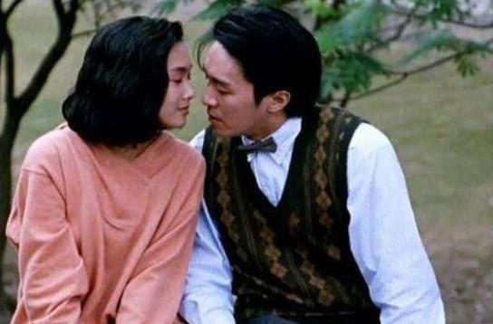 周星驰和朱茵谈过恋爱吗,朱茵喜欢周星驰喜欢了多少年 周星驰和朱茵谈过恋爱吗,朱茵喜欢周星驰喜欢了多少年