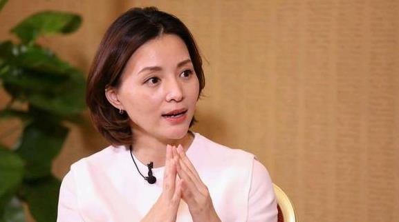 董卿为什么去美国生子,董卿为什么去美国读书 董卿为什么去美国生子,董卿为什么去美国读书