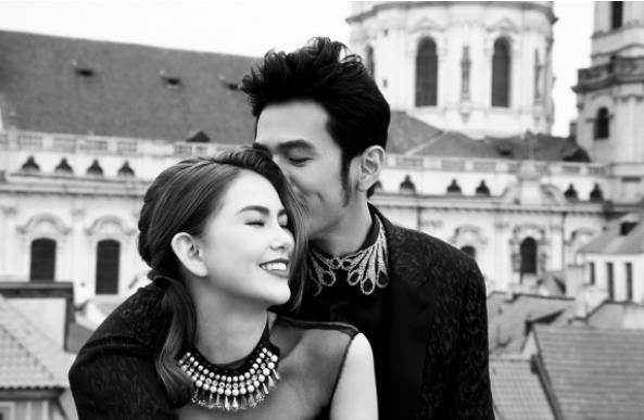 周杰伦和昆凌怎么认识的,周杰伦和昆凌大几岁