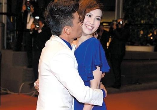 王宝强的前妻叫什么名字啊,王宝强的前妻是干什么的