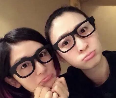 李小冉谢娜什么关系,李小冉结婚谢娜怎么没去