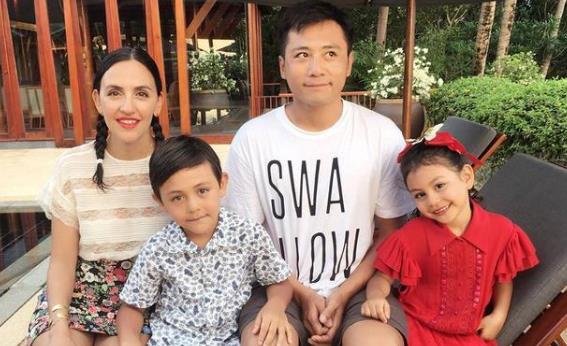 刘烨安娜什么时候结婚的,刘烨和安娜怎么认识的 刘烨安娜什么时候结婚的,刘烨和安娜怎么认识的