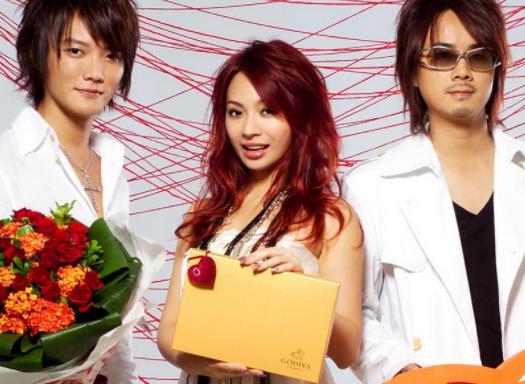 飞儿乐队为什么不火了,飞儿乐队的飞儿为什么退队了