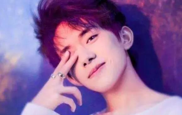 网曝易烊千玺恋爱了,易烊千玺真的有女朋友吗 网曝易烊千玺恋爱了,易烊千玺真的有女朋友吗