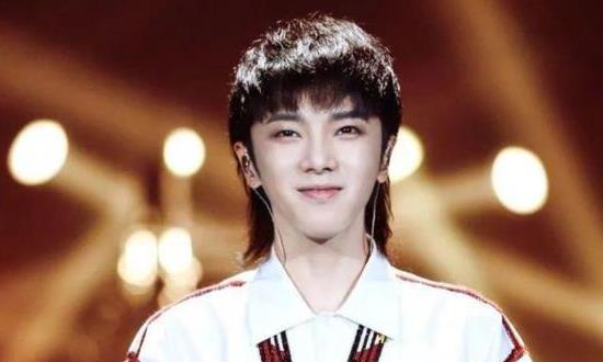 华晨宇为什么会火,华晨宇真的很火吗 华晨宇为什么会火,华晨宇真的很火吗