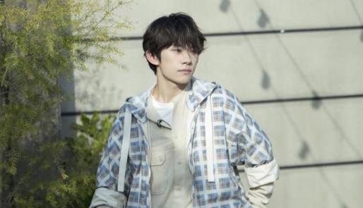 和易烊千玺关系好的明星,易烊千玺签约哪家公司的 和易烊千玺关系好的明星,易烊千玺签约哪家公司的