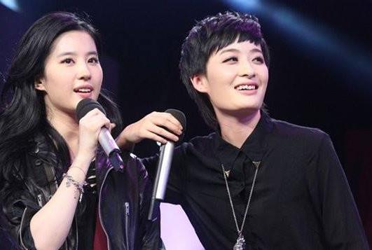 曾轶可和刘亦菲什么关系,曾轶可和刘亦菲是真的吗