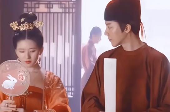 赵露思刘宇宁什么关系,赵露思刘宇宁好像掉进爱情海里