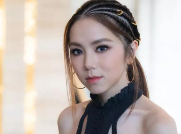 邓紫棋为什么不火了,邓紫棋是什么时候火的