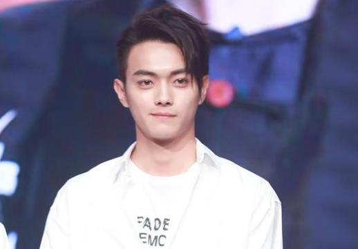 许凯为什么资源这么好,许凯很火吗 许凯为什么资源这么好,许凯很火吗