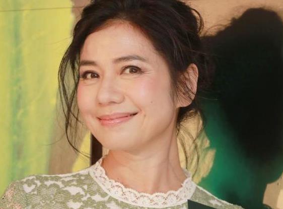 钟楚红为什么不红了,钟楚红为什么不生育