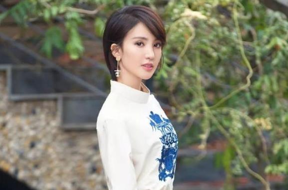 金晨为什么这么火,金晨出道了吗 金晨为什么这么火,金晨出道了吗