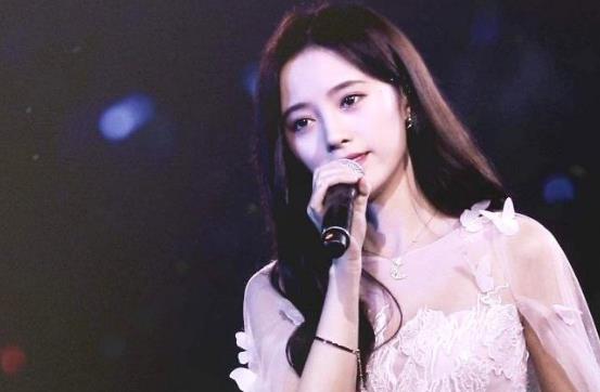 易烊千玺送鞠婧祎礼物的综艺,易烊千玺送鞠婧祎礼物在哪一集 易烊千玺送鞠婧祎礼物的综艺,易烊千玺送鞠婧祎礼物在哪一集