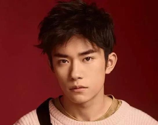 易烊千玺演技得到老前辈肯定,易烊千玺演技值得期待 易烊千玺演技得到老前辈肯定,易烊千玺演技值得期待