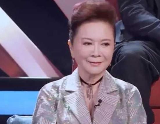 蔡明为什么不能笑,蔡明为什么没参加春晚