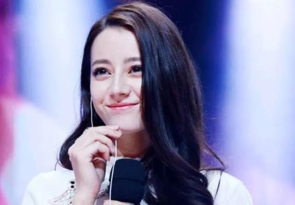 迪丽热巴为什么那么火,迪丽热巴怎么出名的 迪丽热巴为什么那么火,迪丽热巴怎么出名的