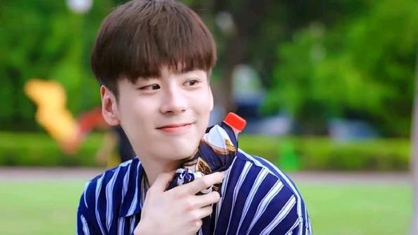 魏哲鸣为什么不火,魏哲鸣是哪里人 魏哲鸣为什么不火,魏哲鸣是哪里人