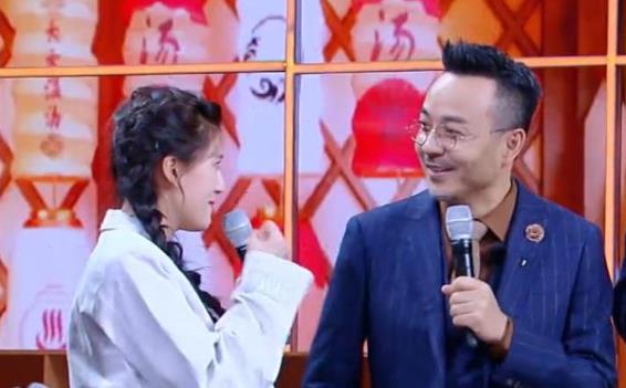 赵露思和汪涵什么关系,赵露思个人资料年龄