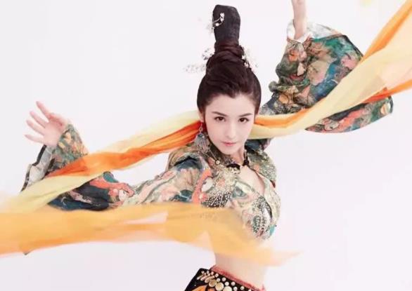 哈妮克孜是怎么走红的,哈妮克孜是什么族