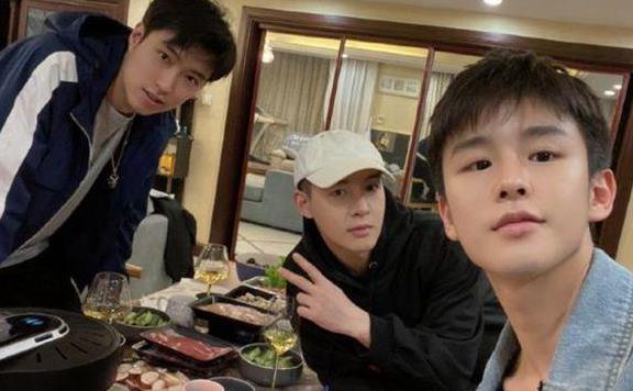 《陈情令》剧组久别后重聚，陈情令剧组上快乐大本营是哪一期