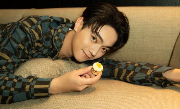 许凯为什么叫横店小王子,许凯为什么退学