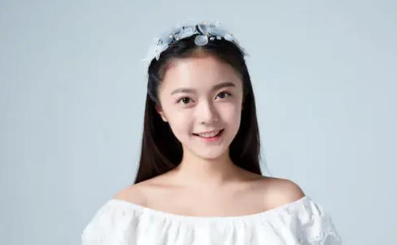 赵今麦为什么这么火,赵今麦什么时候出道的