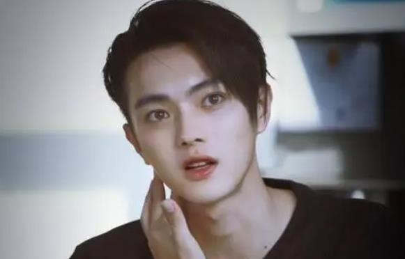 许凯的家庭情况,许凯怎么考上的一本 许凯的家庭情况,许凯怎么考上的一本