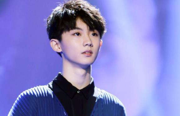 马嘉祺为什么当队长,马嘉祺为什么叫猫捡球