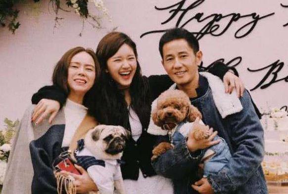 赵露思家里是做什么的,赵露思父亲身价