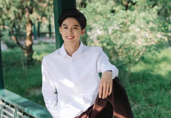 周峻纬为什么早婚,周峻纬什么时候出道 周峻纬为什么早婚,周峻纬什么时候出道