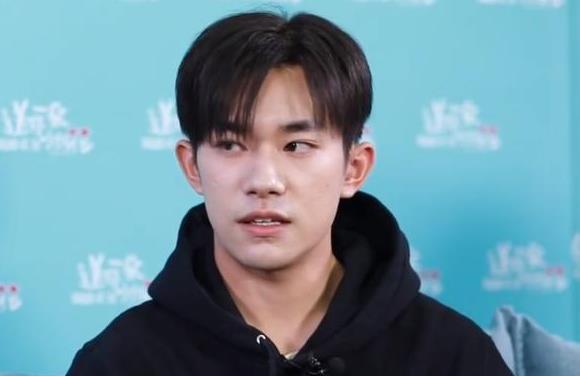 易烊千玺到底多有钱,易烊千玺17年底发生了什么