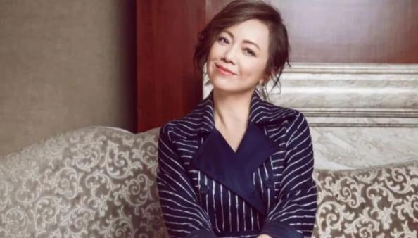 邓萃雯结婚了么,邓萃雯多大年龄