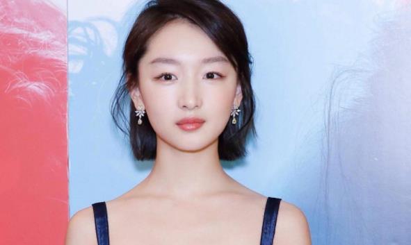 周冬雨和谁在一起过,周冬雨出生日期