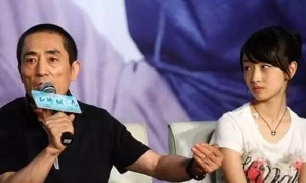 周冬雨当年怎么被张艺谋看上的,周冬雨的成名电影 周冬雨当年怎么被张艺谋看上的,周冬雨的成名电影