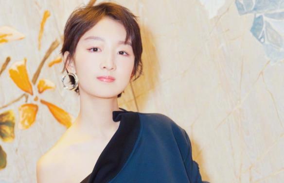 男生觉得周冬雨漂亮吗,周冬雨原名叫什么