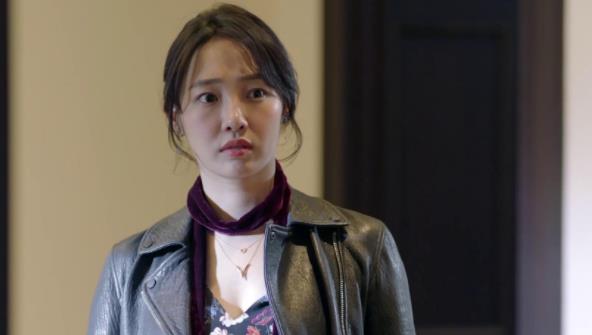 白百何为什么突然不红了,白百何为什么改名