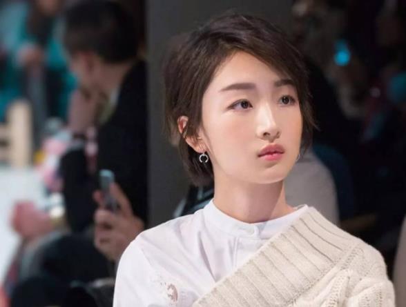 周冬雨现任老公叫什么,周冬雨今年多大