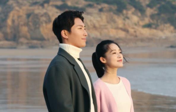 窦骁李沁海上繁花吻戏,窦骁李沁在一起过吗 窦骁李沁海上繁花吻戏,窦骁李沁在一起过吗