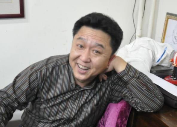 于谦为什么不打快板,于谦的年龄是多少