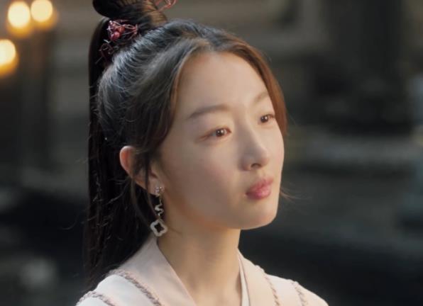 周冬雨为什么这么红,周冬雨为什么演千古