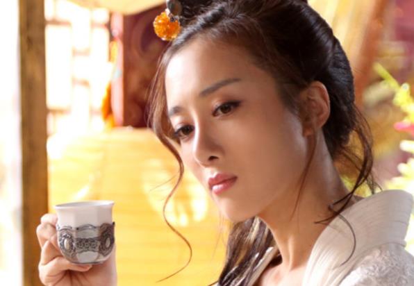 李依晓为什么不火,李依晓年龄多大 李依晓为什么不火,李依晓年龄多大