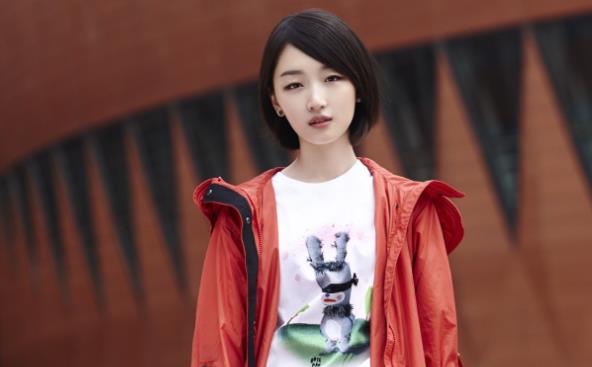 周冬雨老公是谁,周冬雨真实身高154