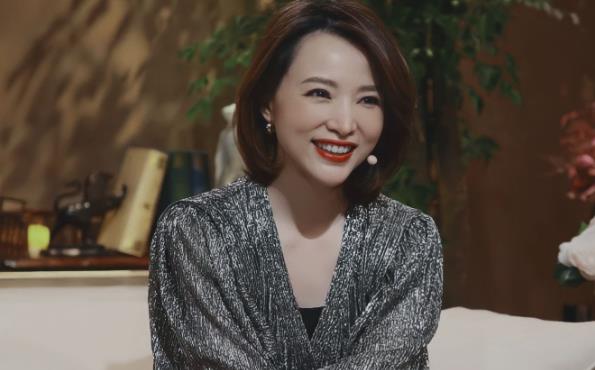 董卿为什么不在央视主持,董卿为什么那么优秀 董卿为什么不在央视主持,董卿为什么那么优秀