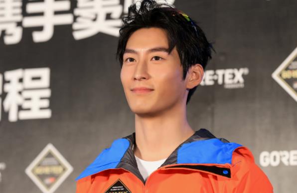 窦骁为什么不红了,窦骁为什么叫柿子