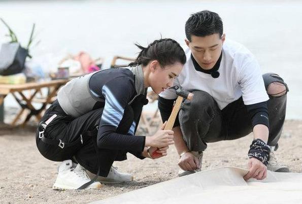 何超莲为什么能看上窦骁,窦骁何超莲参加的综艺叫什么