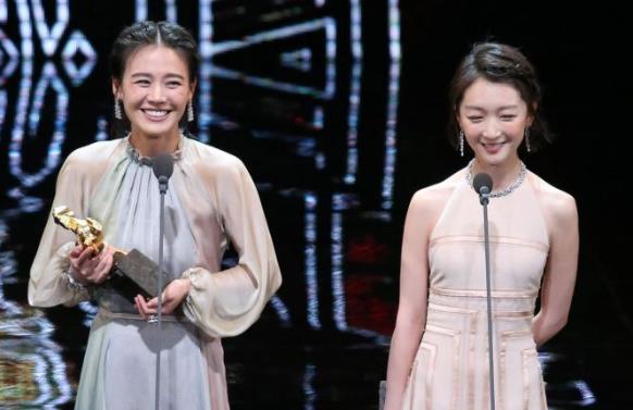 周冬雨和马思纯关系好吗,马思纯和周冬雨谁的演技更好 周冬雨和马思纯关系好吗,马思纯和周冬雨谁的演技更好