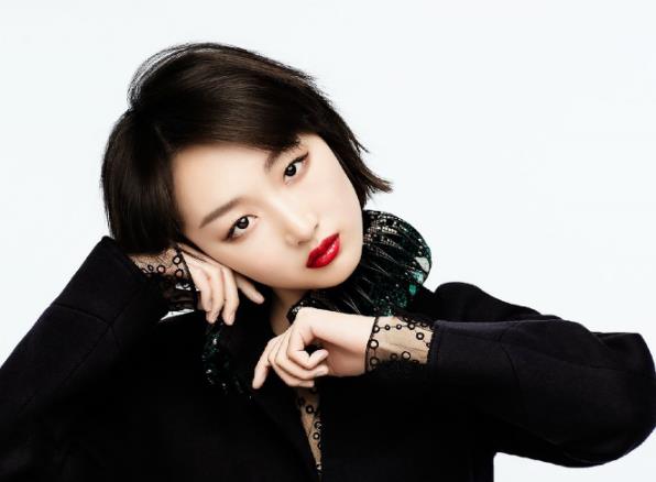 周冬雨那么丑为什么红,周冬雨撞脸哪些人 周冬雨那么丑为什么红,周冬雨撞脸哪些人